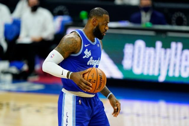 俱乐部杯-邹阳21+9福建大胜宁波 高登25分