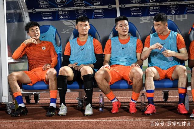 赵继伟17+8辽宁逆转首钢 张镇麟27分付豪24+8